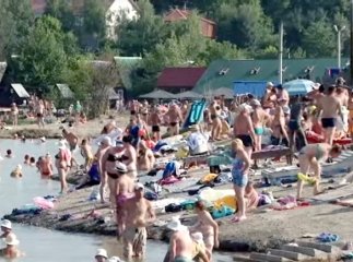 Літній сезон у Солотвині: і відпочинок, і лікування