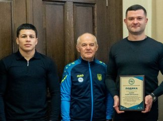 Олег Халілов та його тренер Іван Кукушкін отримуватимуть стипендію Президента України