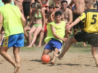 Шість закарпатських команд змагатимуться за кубок області серед пляжного футболу