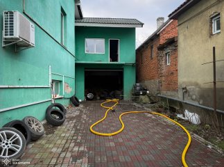 У Берегівському районі рятувальники гасили пожежу