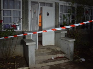 З’явились фото з місця моторошного вбивства чоловіка у Ракошині