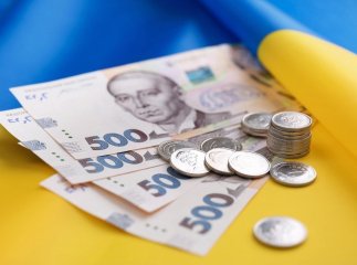 Кому в Закарпатті платять найбільші зарплати