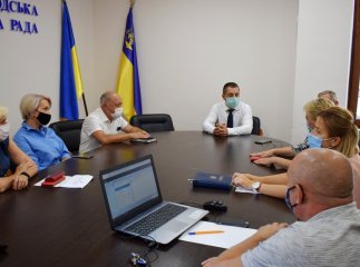 Офіційно: в ужгородській класичній гімназії виявили 8 хворих на коронавірус