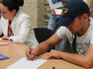 У перший день подачі анкет до патрульної служби звернулися більше 600 закарпатців