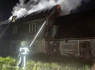 Рятувальники розповіли про пожежу, яка вирувала в Міжгір’ї