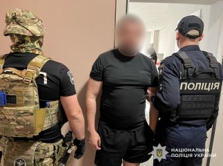 Аферисти продали десять квартир: у поліції розповіли про схему, яка діяла в Ужгороді Аферисти продали десять квартир: у поліції розповіли про схему, яка діяла в Ужгороді