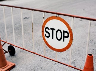 Ужгородка на власному подвір’ї виявила небезпечну знахідку