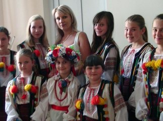 Ужгородські діти творчо борються за мир в Україні