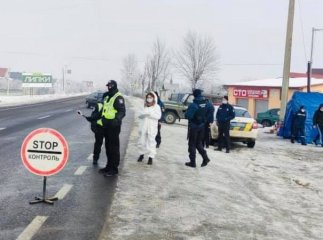 Сусідня область – у червоній зоні карантину: де встановлено блокпости та що перевіряють