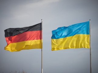 Німеччина хоче зменшити допомогу українським біженцям: відома нова сума виплат Німеччина хоче зменшити допомогу українським біженцям: відома нова сума виплат