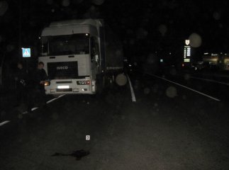 Удар був настільки сильним, що жінка відлетіла на 15 метрів – подробиці смертельної ДТП у Мукачеві (ФОТО)