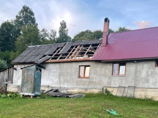 На Закарпатті впав БПЛА, ймовірно «Шахед»: пошкоджено будівлю