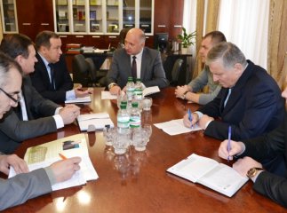 Майно Мужієвського золоторудника продали на аукціоні, а на виручені гроші частково виплатили заборгованість по зарплаті