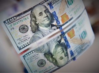 З’явився новий прогноз, яким буде курс долара та євро до кінця року