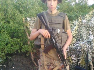 Снайпер влучив 21-річному хлопцю прямо в око, – волонтер про трагічну загибель юнака у зоні АТО
