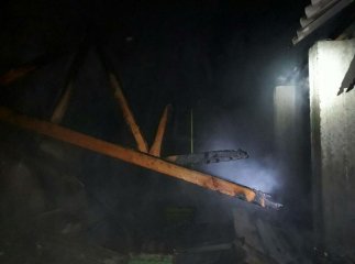 Вранці загорівся деревообробний цех
