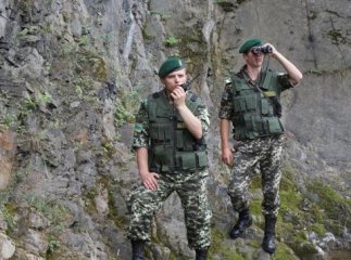 Неподалік угорського кордону прикордонники Мукачівського загону затримали нелегалів із Сомалі
