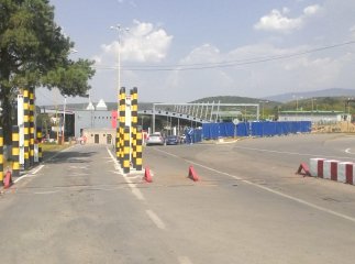 Україна гальмує відкриття пішохідного пункту пропуску на кордоні зі Словаччиною в Ужгороді, – ЗМІ