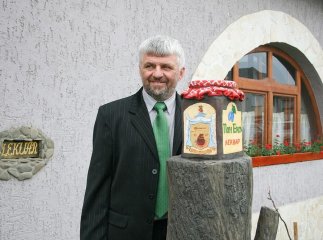 Із села – в Європу або Як закарпатець успішний бізнес побудував
