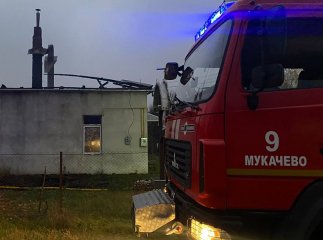У Мукачеві під час пожежі надзвичайники врятували жінку