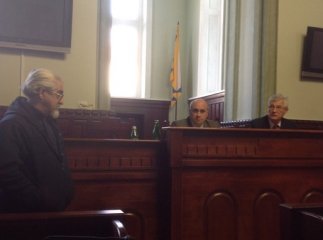 "Недокороль" або як творча інтелігенція Мукачева засудила поведінку Миколи Шматька