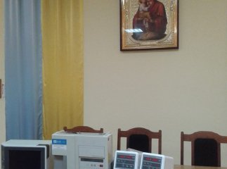 Мукачівська православна єпархія придбала медичне обладнання для військового госпіталю