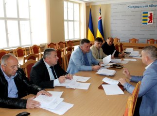 Дві комісії Закарпатської облради готуються до пленарного засідання крайового парламенту