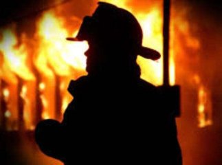 Вночі на Ужгородщині загорівся житловий будинок