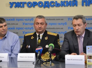 Закарпатцям презентували спеціальне видання, як правильно вибирати та купувати продукти