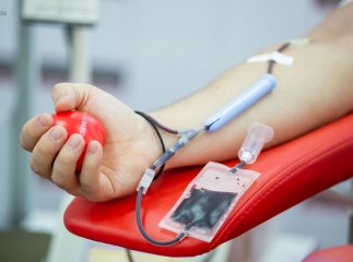 Закарпатців просять здати кров на потреби військових Закарпатців просять здати кров на потреби військових
