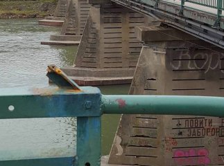 В Ужгороді зникла міні-скульптурка Тіводора Чонтварі