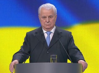 Перший президент перебуває у реанімації та не може самостійно дихати