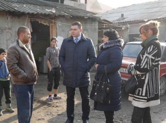 Представники ужгородської влади завітали у ромське поселення міста