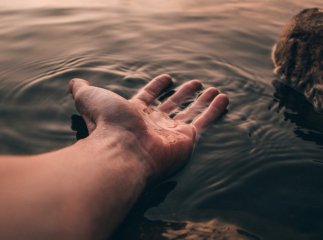Обставини смерті встановить поліція: на Закарпатті знайшли тіло 18-річного хлопця