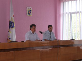 Виноградівська райрада зібралась на позачергове засідання