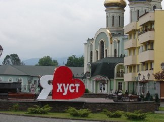 Хуст впевнено лідирує у конкурсі серед кращих історичних міст України