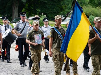 В Ужгороді поховали молодого військового