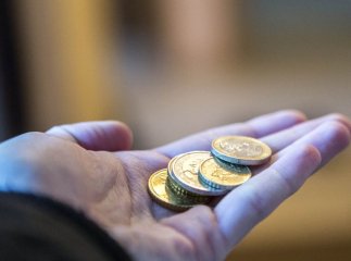 Вже у травні в Україні зʼявляться нові гроші Як виглядатимуть нові 5 гривень