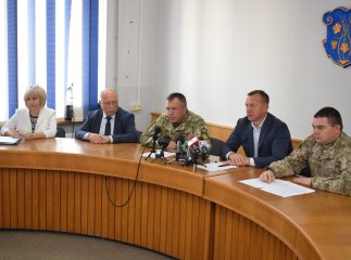 Відома кількість юнаків, яких восени призвуть в армію з Ужгорода та району