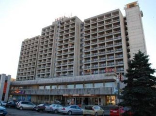 Злодій вночі "обчистив" кабінет голови правління "Інтурист-Закарпаття"