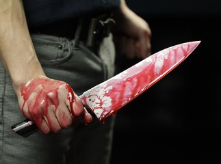 На Закарпатті засудили чоловіка, який з ножем напав на 80-річну пенсіонерку
