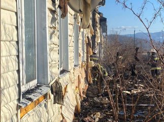 Закарпатські рятувальники оприлюднили відео з місця масштабної пожежі