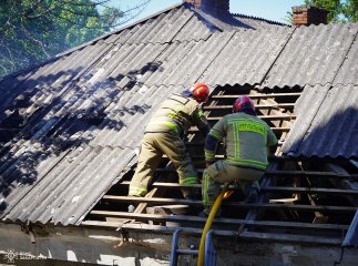 На одній із вулиць Ужгорода вирувала пожежа
