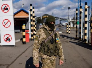 Виїзд чоловіків за кордон змінюють для кількох професій: які нововведення