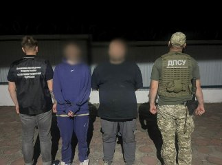 Маскували під військових: викрили нову схему переправлення через кордон