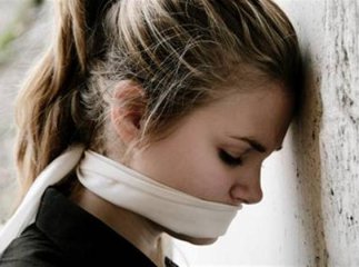 Зниклу ще у вересні 17-річну дівчину знайшли аж у Росії: її продали у сексуальне рабство