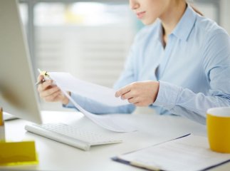 Коли хтось з батьків іноземець: українцям нагадали про важливі правила