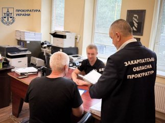 Відомо, що накоїв депутат Хустської міськради Відомо, що накоїв депутат Хустської міськради