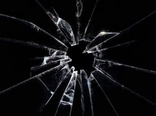 Двійко безробітних ужгородців в новорічну ніч вирішили роздобути металу в одному з навчальних закладів міста