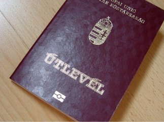 США розкрили схему шахрайства з продажем угорських паспортів: Угорщину можуть виключити з програми безвізу